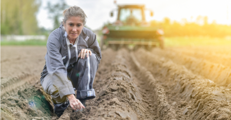 Recomendaes-para-corrigir-a-acidez-do-solo-e-produzir-mais_0-768x399